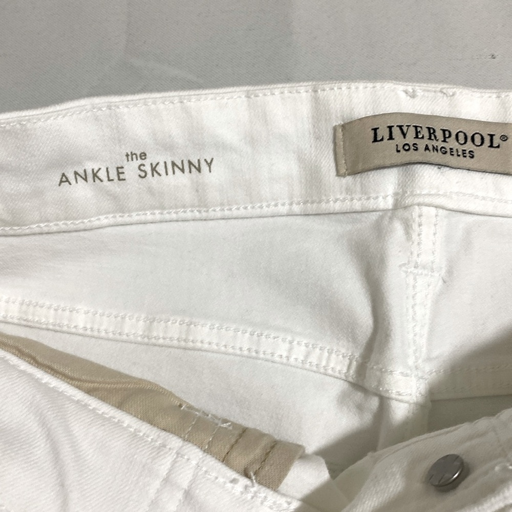 LIVERPOOL Gia Glider The Ankle Skinny Pull-on White Denim Jeans Women's Sz 2/26 - Picture 6 of 9